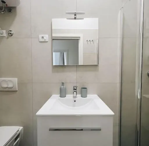 Apartment Chariming And Comfy Studio *