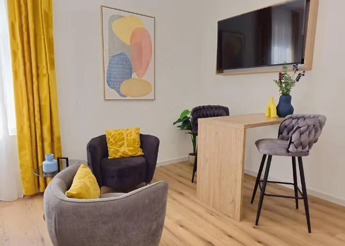 Chariming And Comfy Studio Apartment *